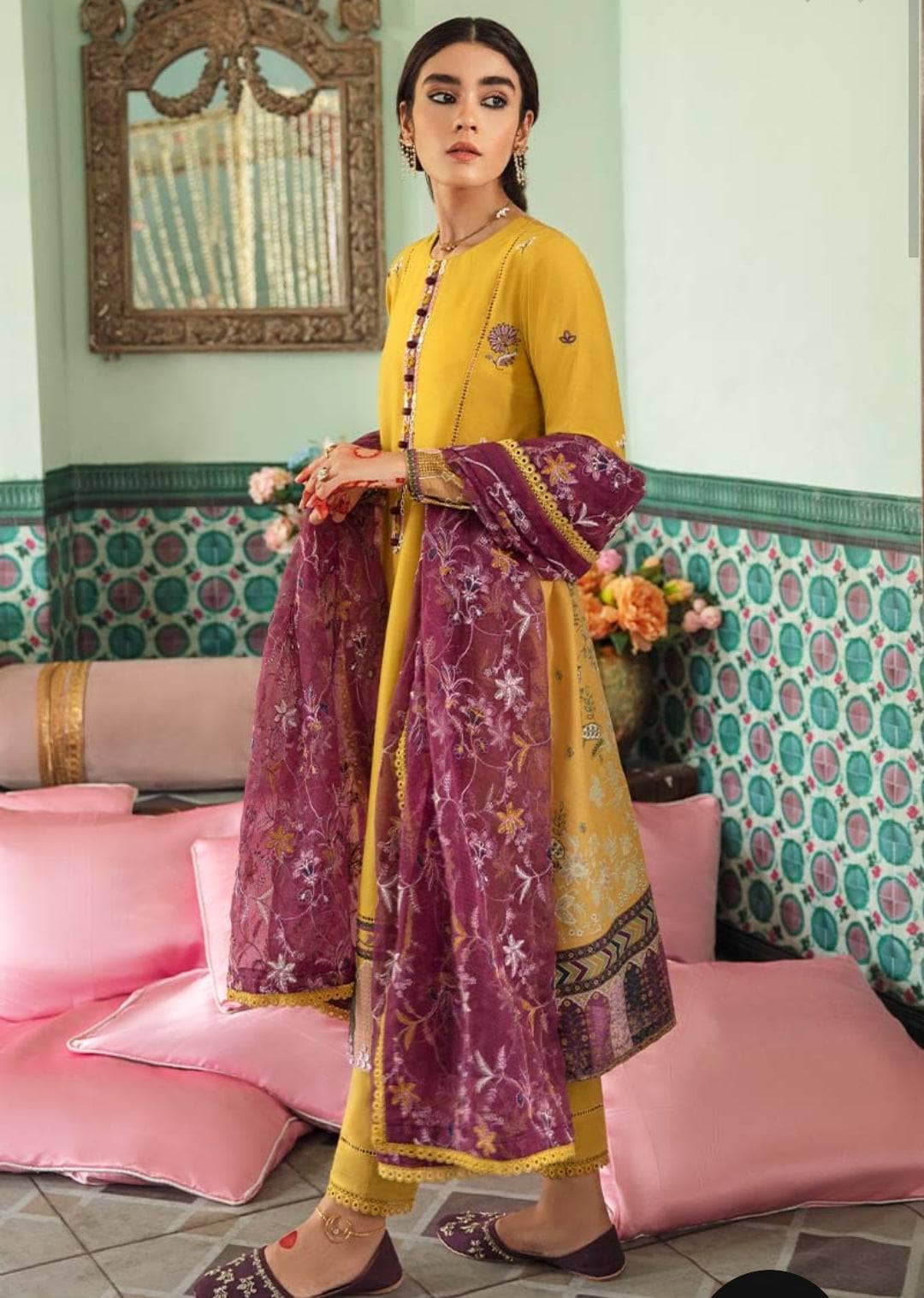 img_cross_stitch_eid_lawn_22_awwal_boutique