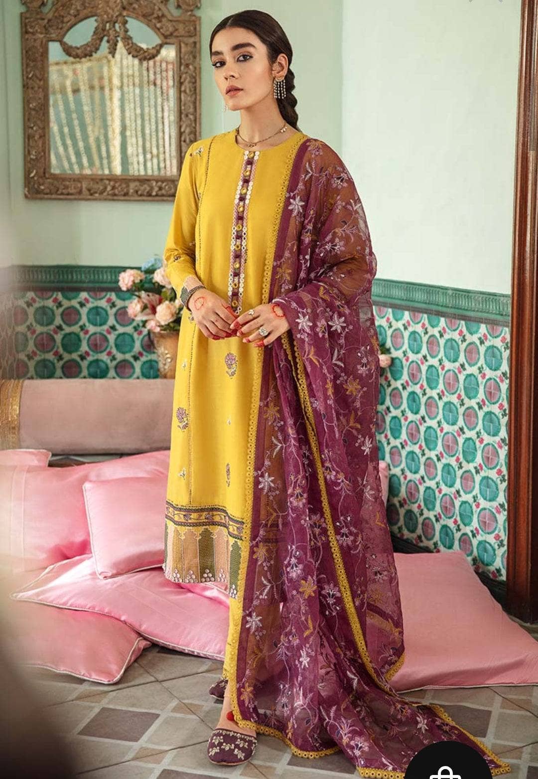 img_cross_stitch_eid_lawn_22_awwal_boutique