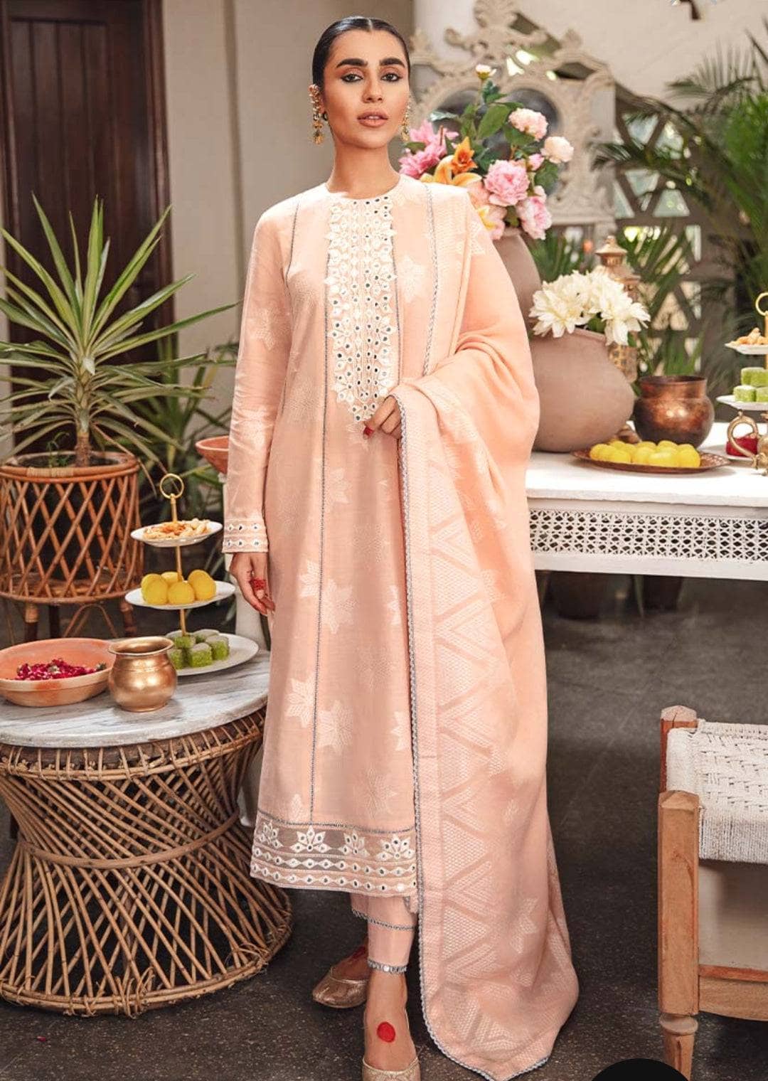 img_cross_stitch_eid_lawn_22_awwal_boutique