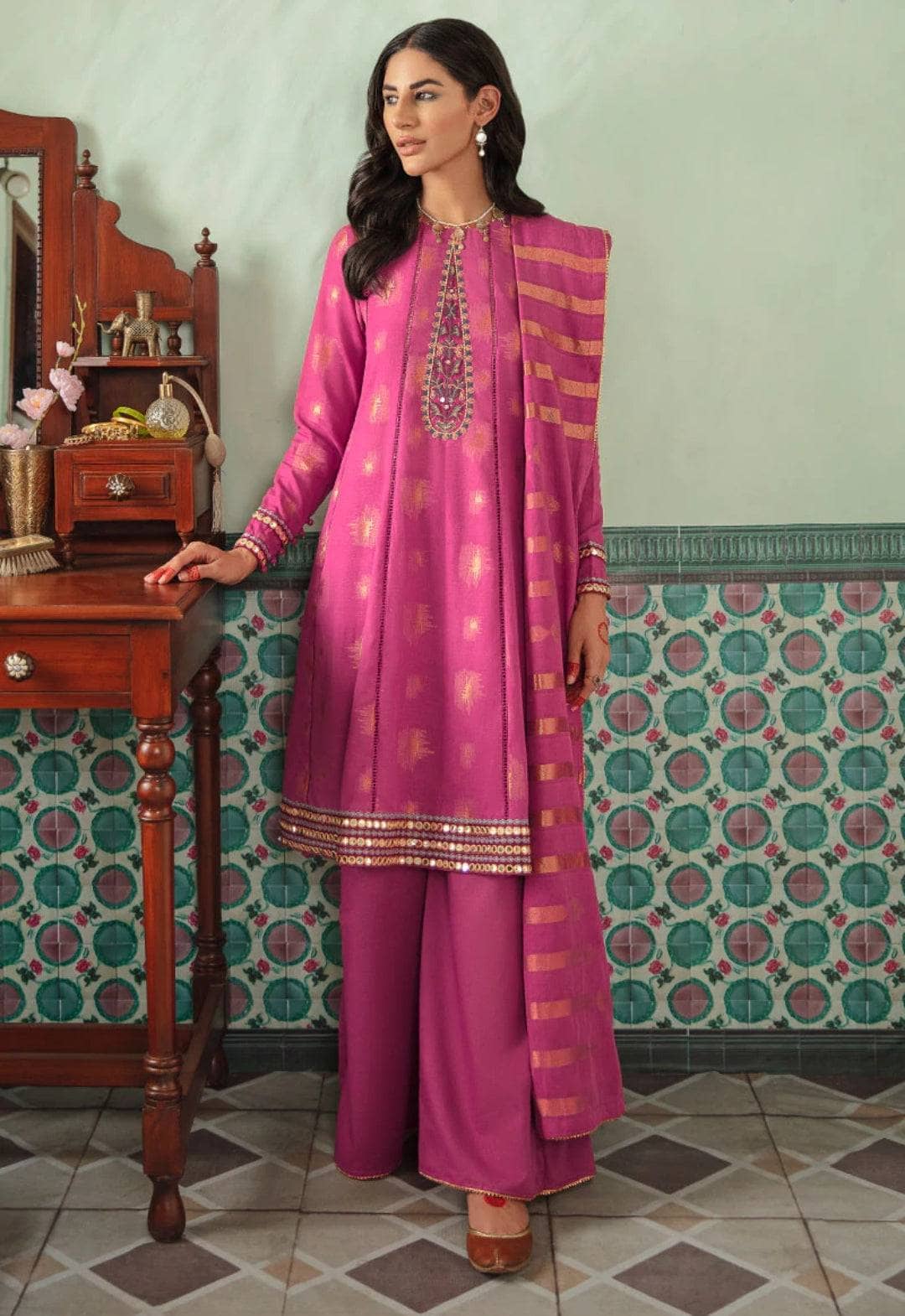 SHIRT DYED EMBROIDERED LAWN FRONT & SLEEVES.,PASTE PRINTED BACK,1 EMBROIDERED NECKLINE TROUSER DYED CAMBRIC TROUSER AND DUPATTA EMBROIDERED ORGANZA DUPATTA