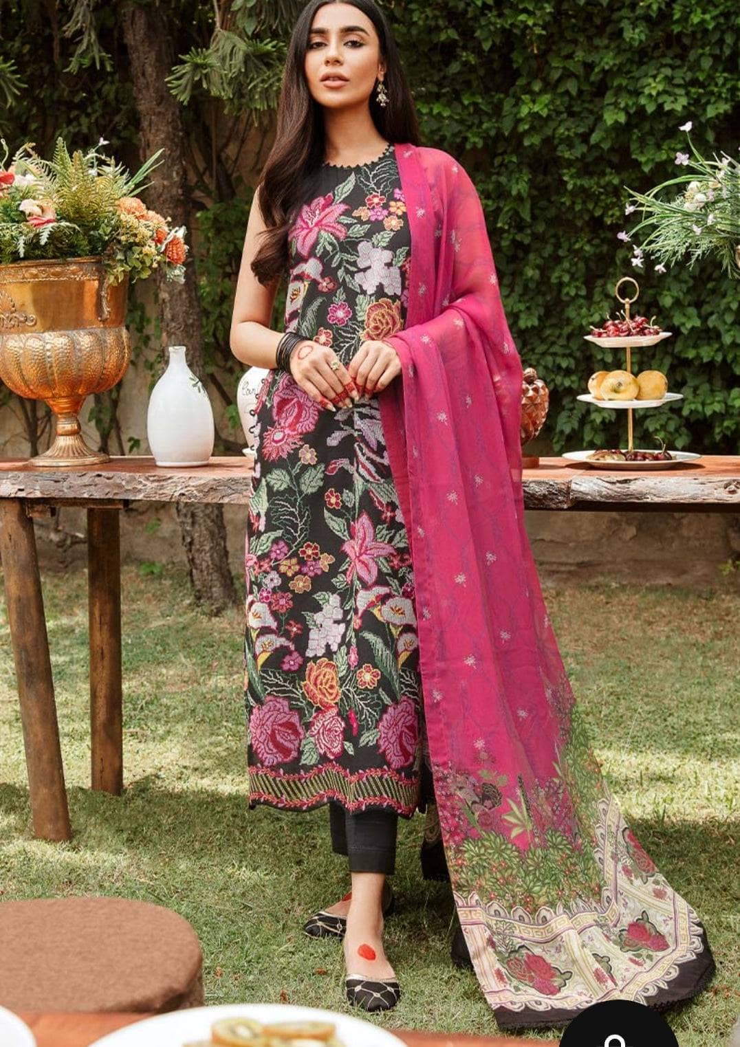 img_cross_stitch_eid_lawn_22_awwal_boutique