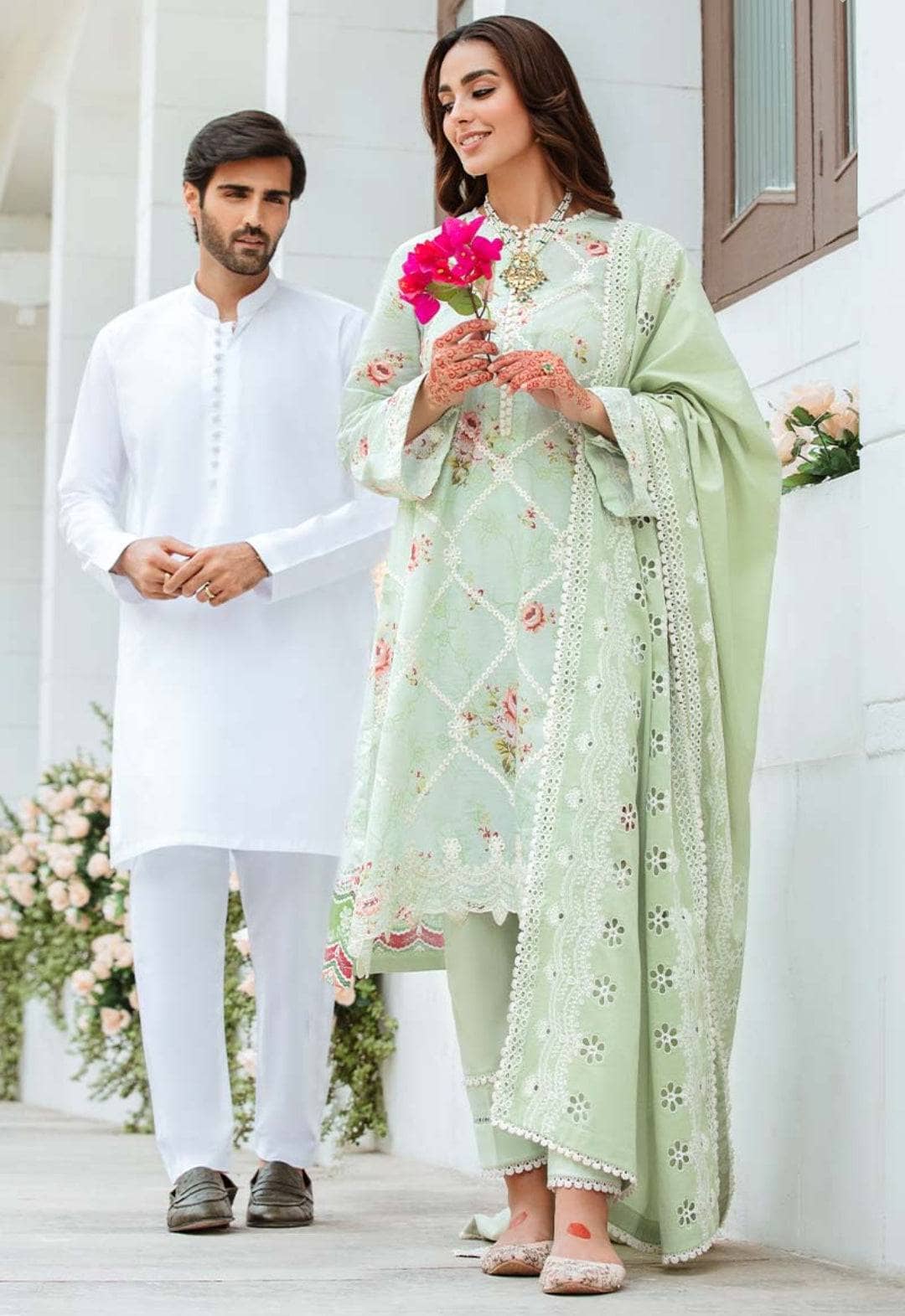 Img_cross_stitch_lawn_22_awwal_boutique