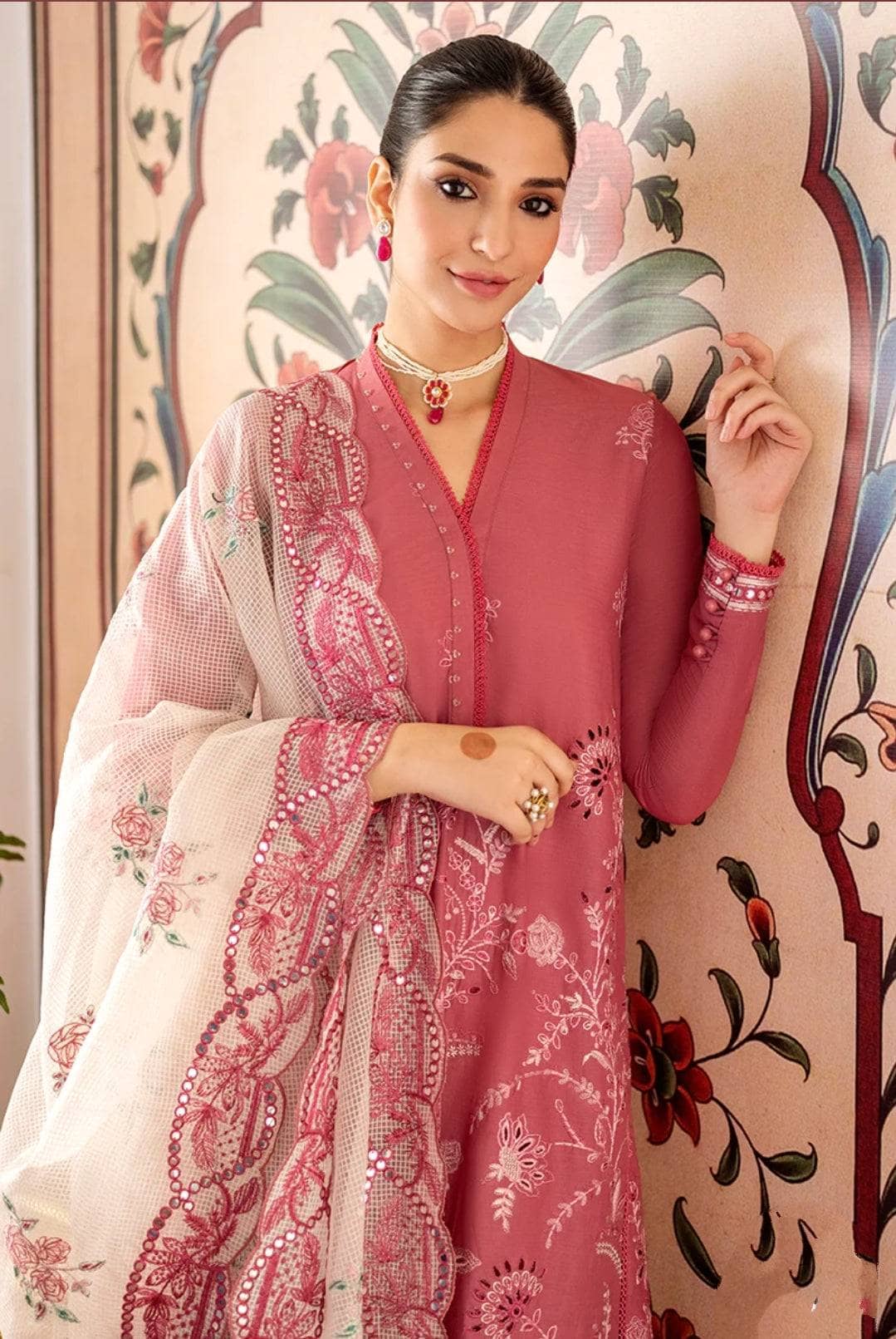 img_cross_stitch_lawn_23_awwal_boutique