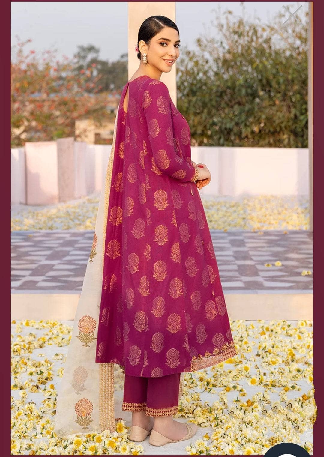 img_cross_stitch_eid_lawn_23_awwal_boutique