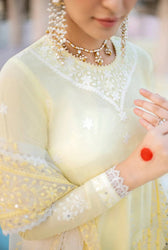 img_cross_stitch_lawn_23_awwal_boutique