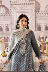 img_cross_stitch_eid_lawn_23_awwal_boutique