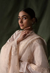 img_cross_stitch_mahiri_awwal_boutique