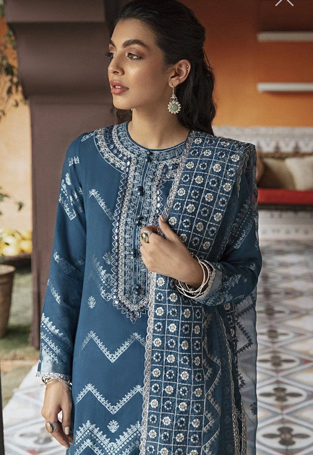 img_cross_stitch_eid_lawn_2021_awwal_boutique