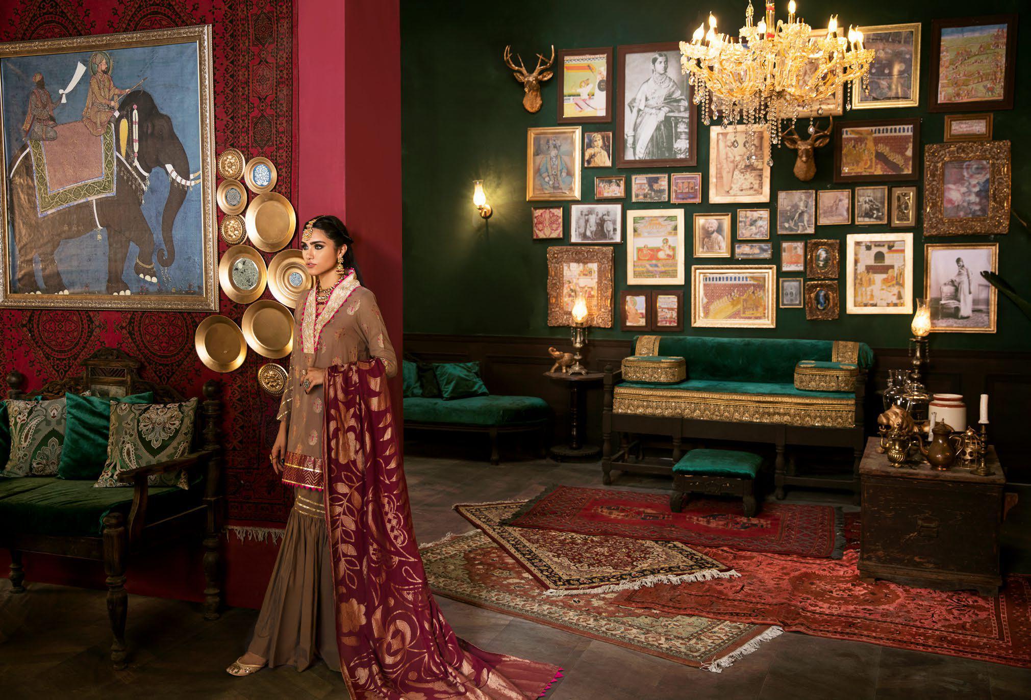 Cross Stitch Royal Secrets Jaquard Collection/Meena Kari A