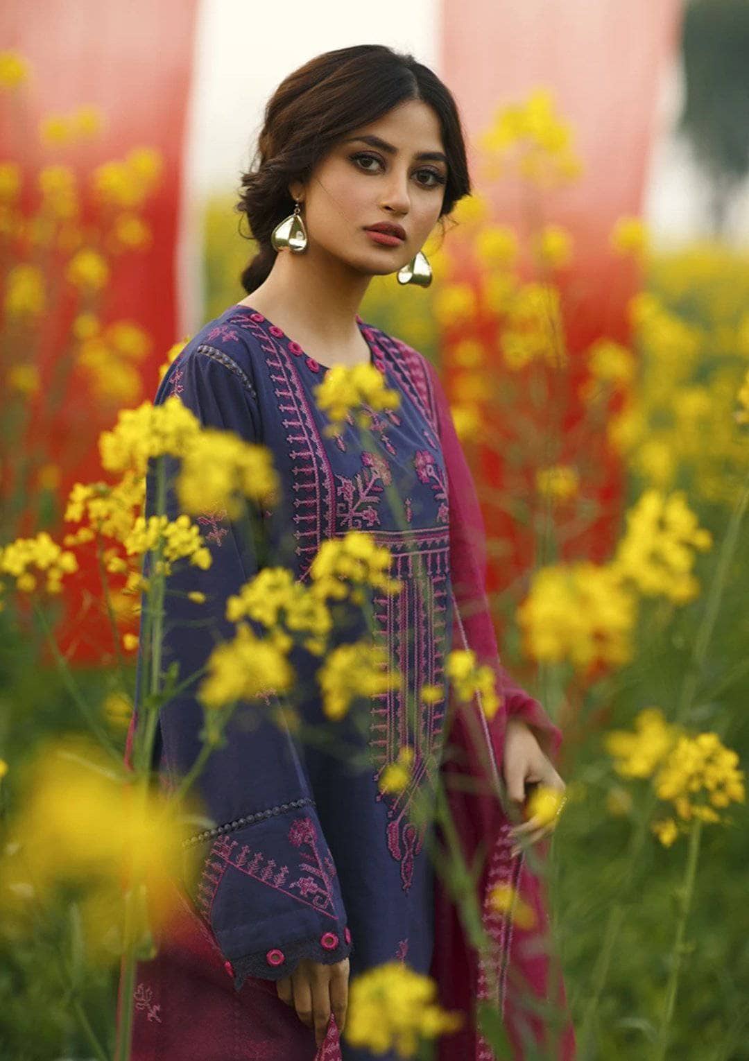 img_cross_stitch_lawn_2021_awwal_boutique