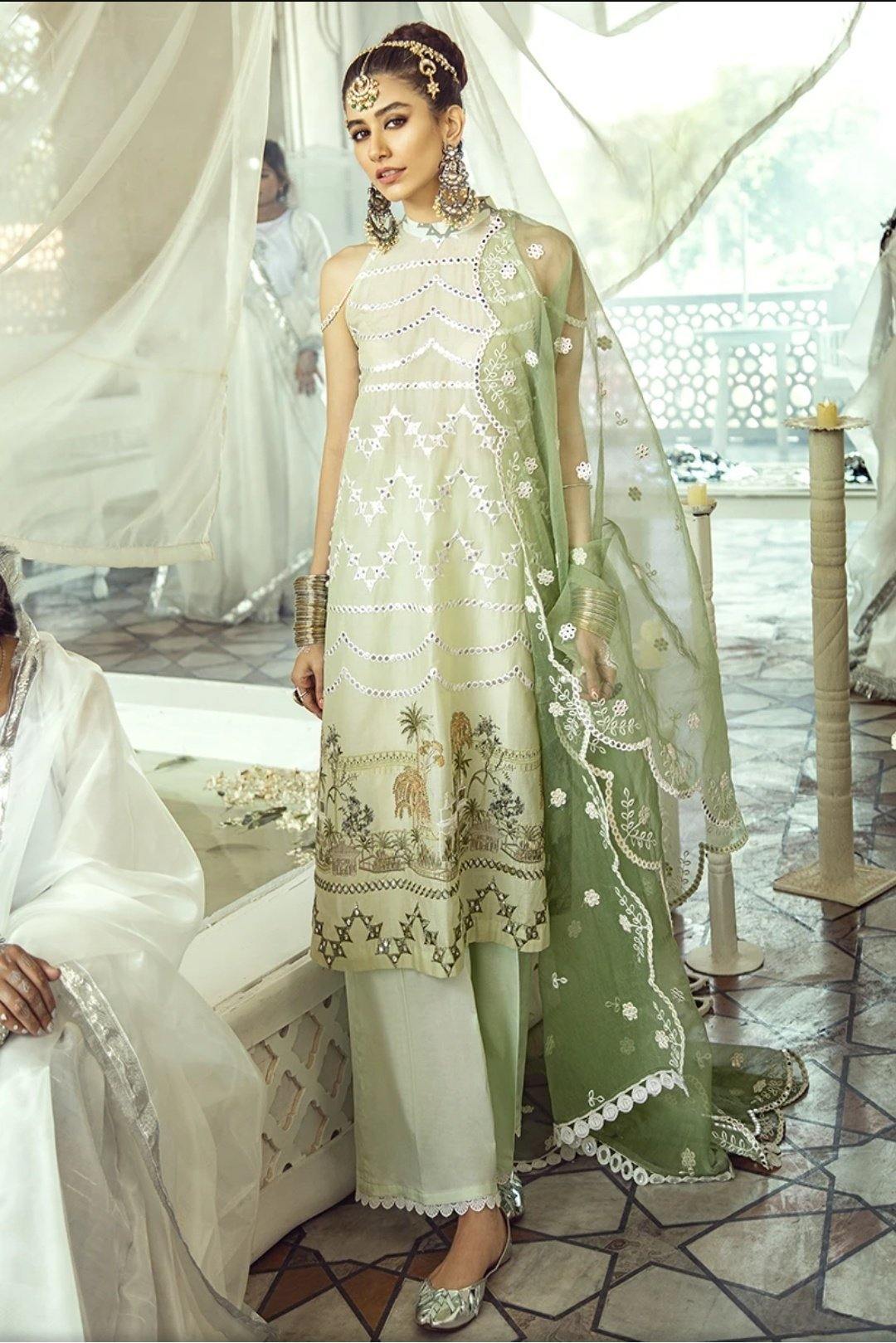 img_cross_stitch_lawn_collection_awwal_boutique