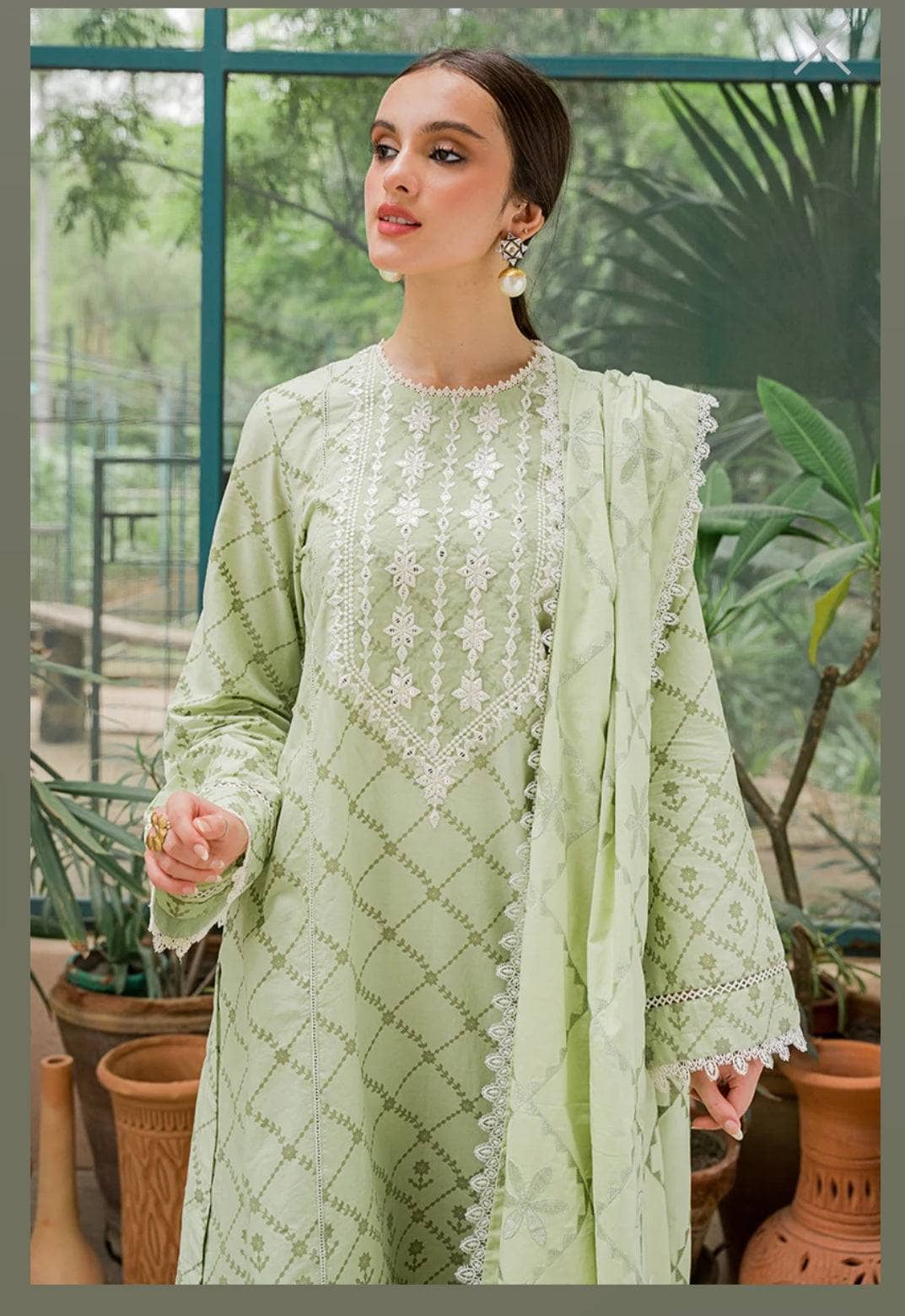 img_cross_stitch_cambric_awwal_boutique