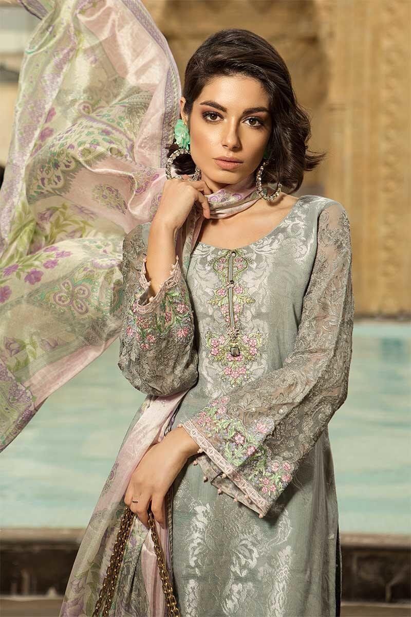 img_maria_b_lawn_collection_awwal_boutique
