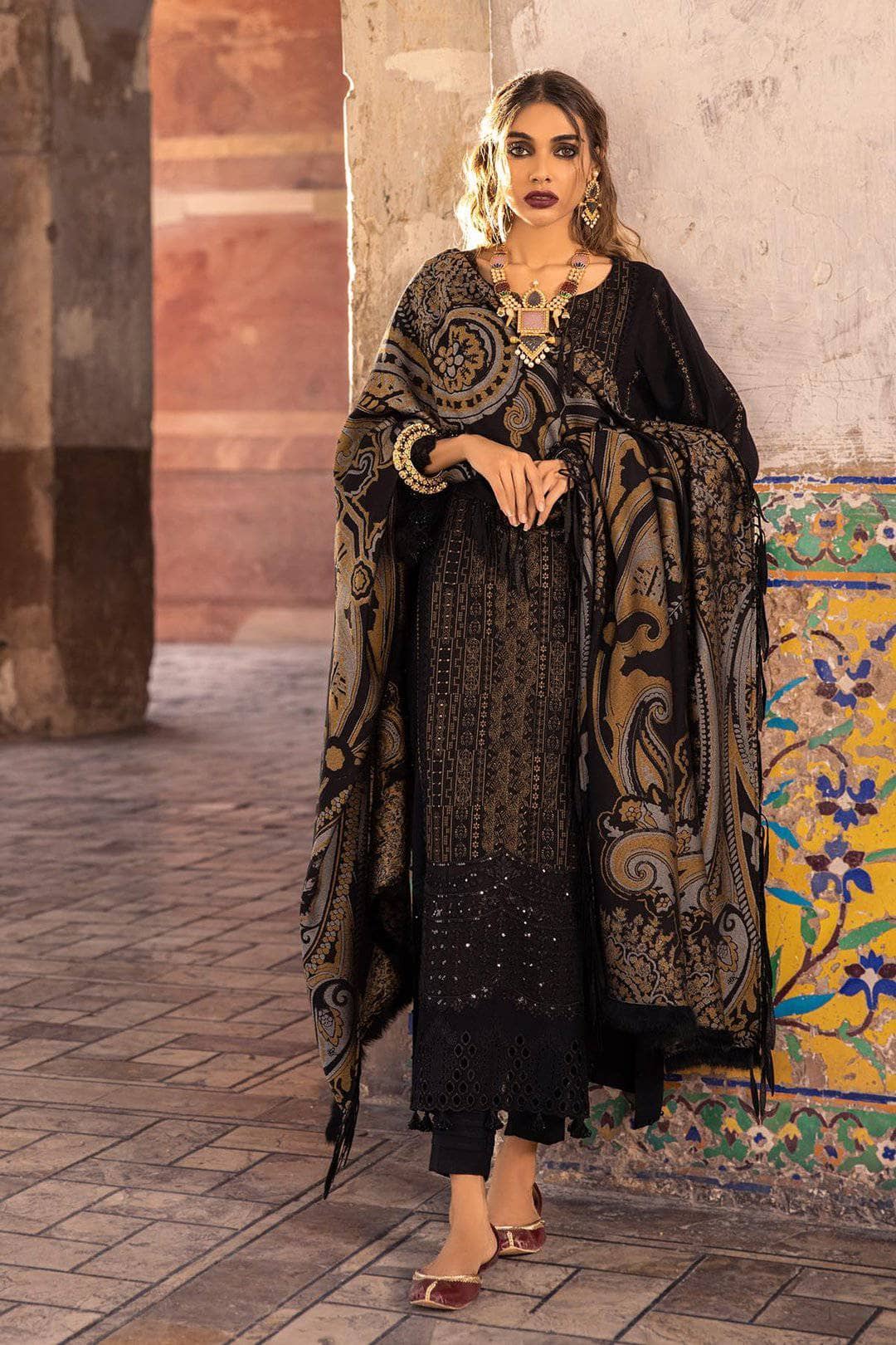 img_nureh_exclsuive_shawl_collection_awwal_boutique