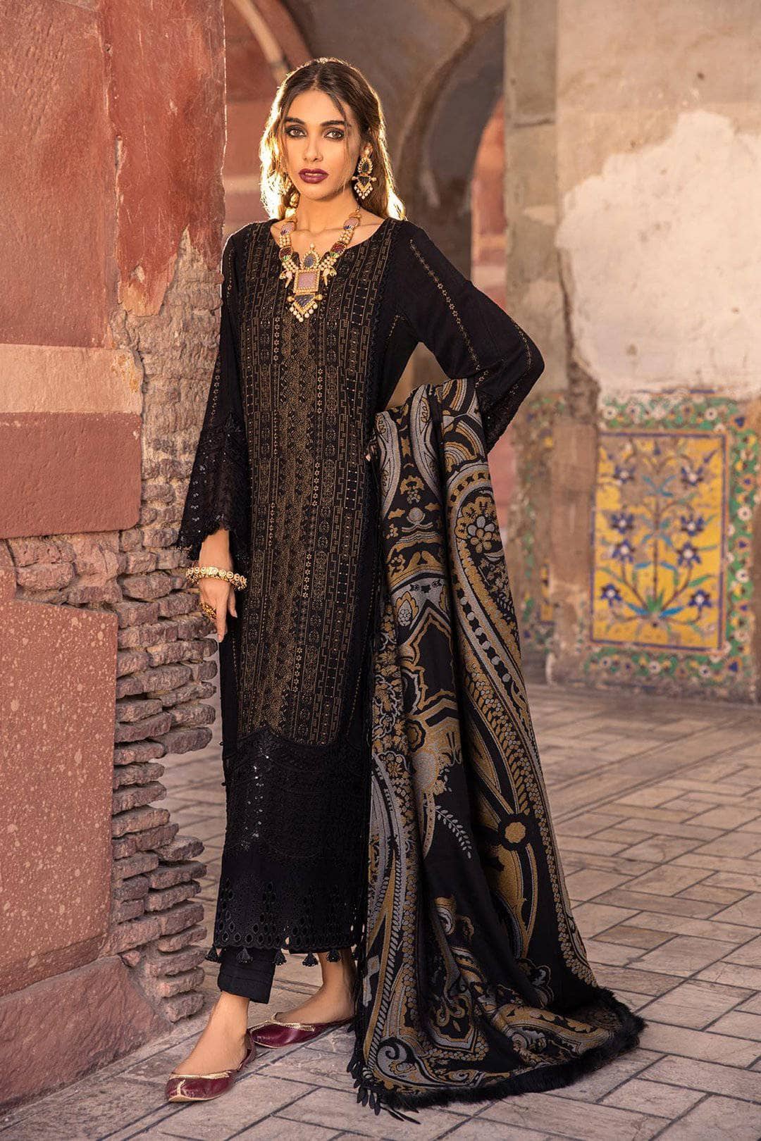 img_nureh_exclsuive_shawl_collection_awwal_boutique