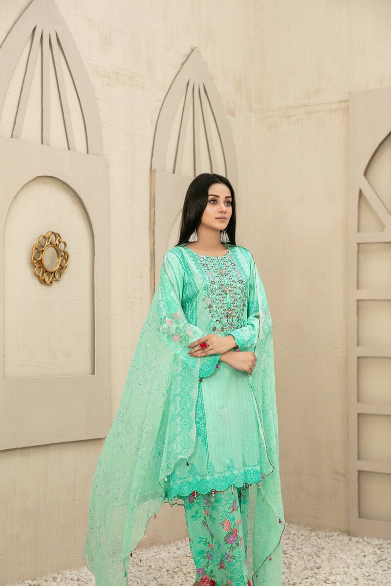 img_amna_sohail_melika_awwal_boutique