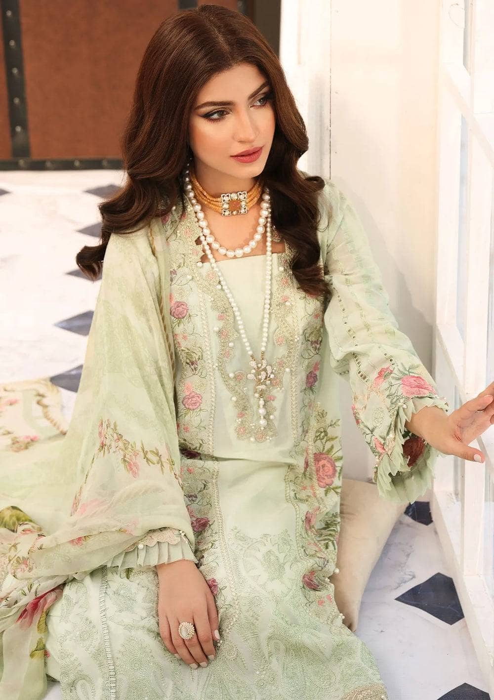 img_elaf_chikankari_lawn_23_awwal_boutique