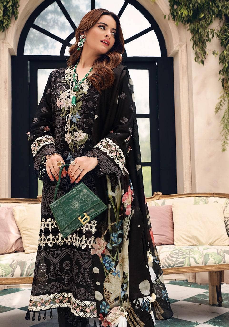 img_elaf_festive_chikankari_lawn_collection_awwal_boutique