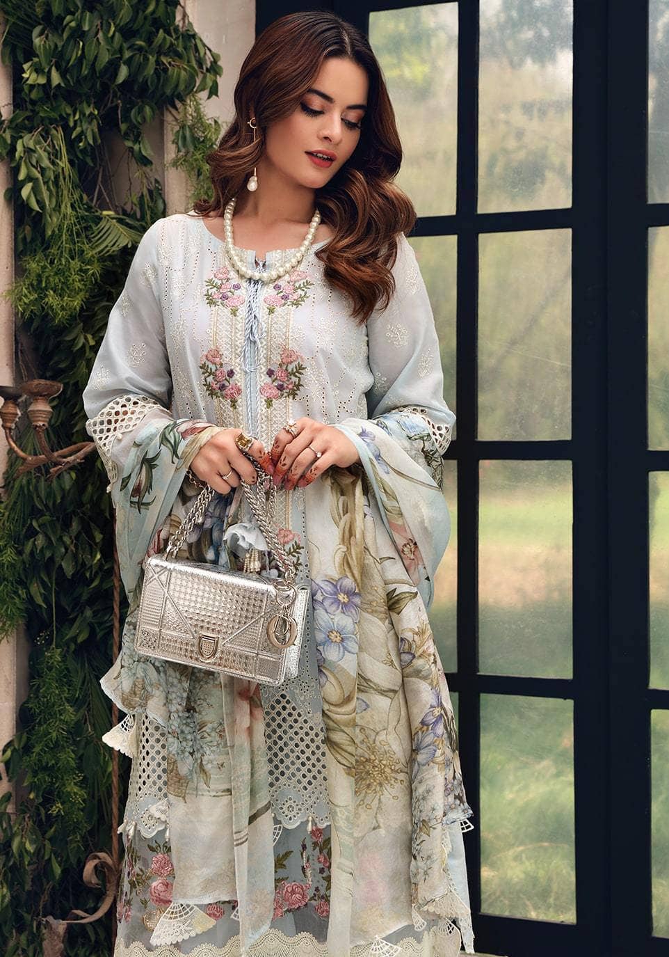 img_elaf_festive_chikankari_lawn_collection_awwal_boutique