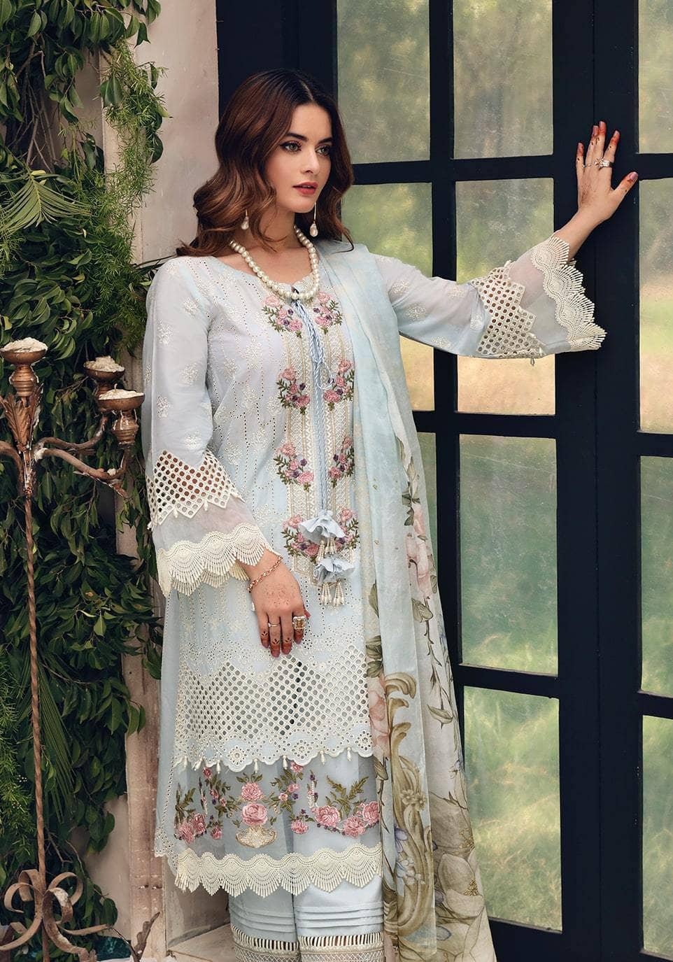 img_elaf_festive_chikankari_lawn_collection_awwal_boutique