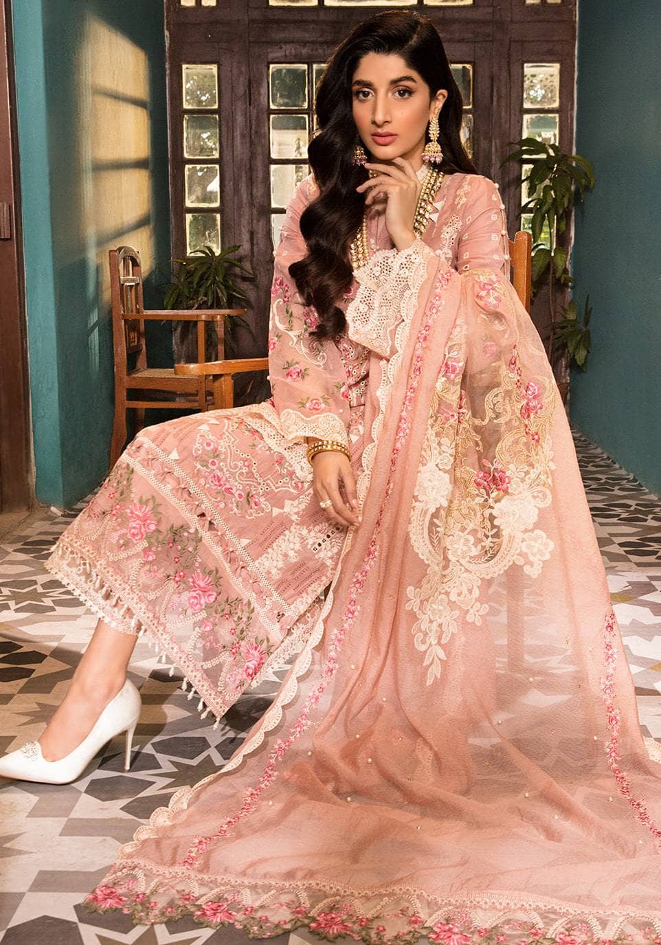 Img_elaf_chikankari_lawn_22_awwal_boutique