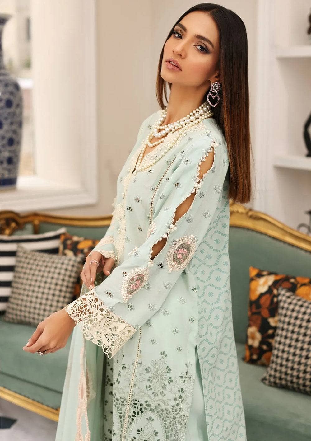 img_elaf_lawn_23_awwal_boutique