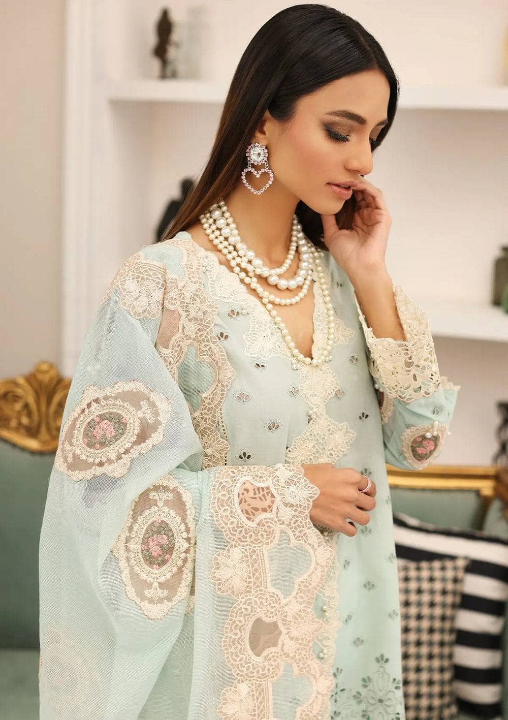 img_elaf_lawn_23_awwal_boutique