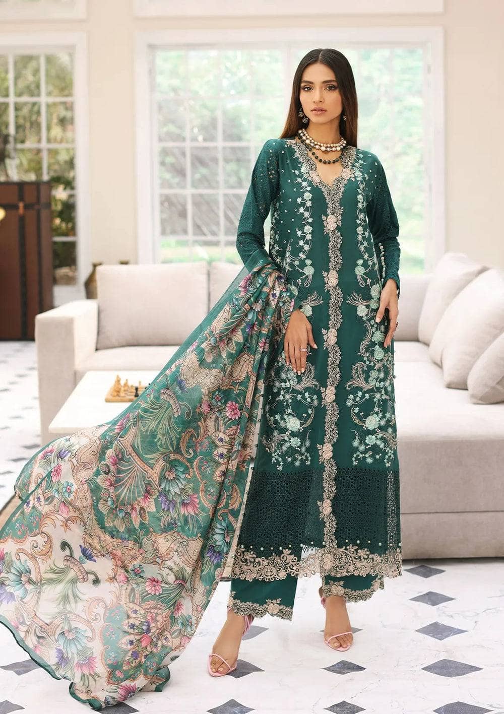 img_elaf_festive_chikankari_lawn_23_awwal_boutique