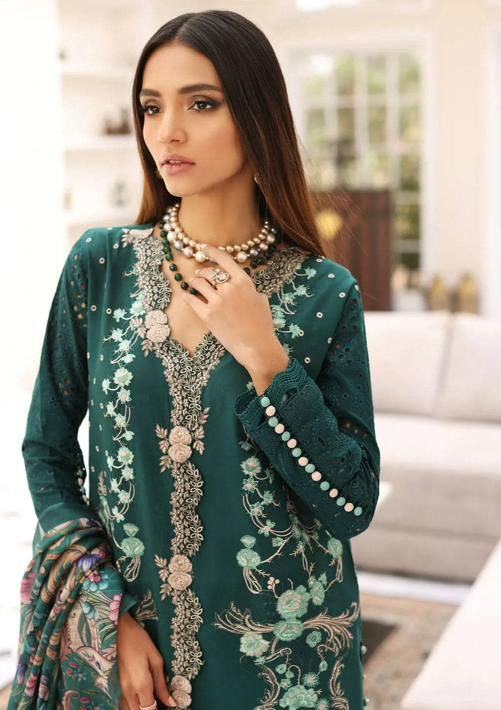img_elaf_festive_chikankari_lawn_23_awwal_boutique
