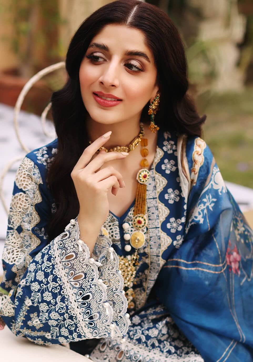 img_elaf_luxury_lawn_22_awwal_boutique