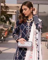#zaha #zahawinter #zahakhaddar #winter #winterpakistanisuits #khaddar #shawl