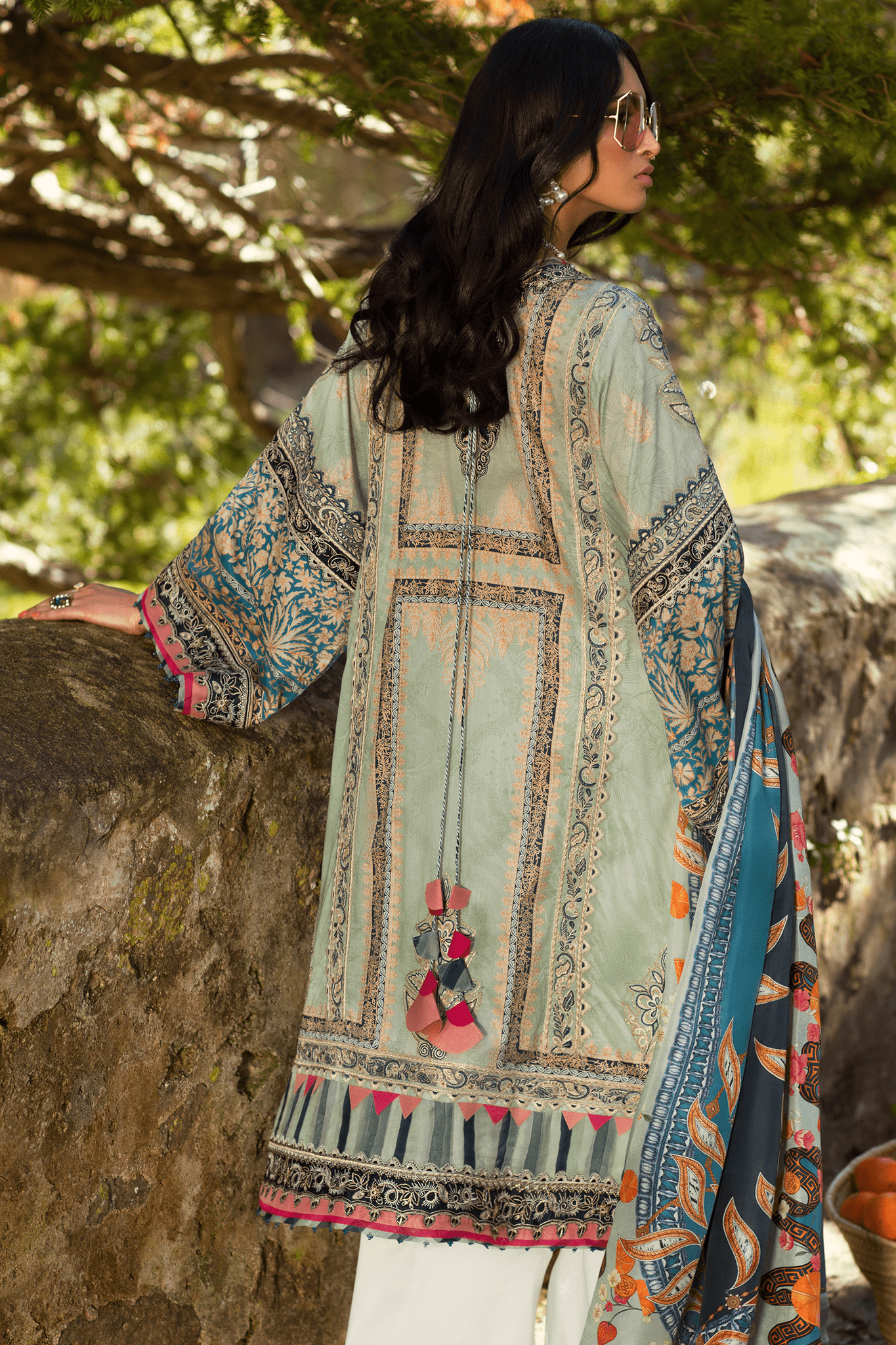 img_elan_lawn_collection_sale_awwal_boutique