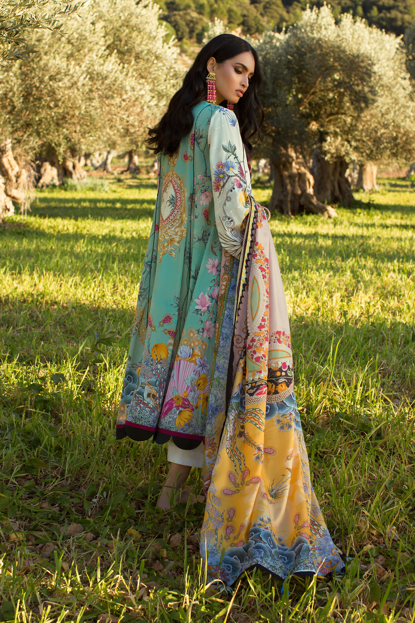 Élan Luxury Lawn Collection EL-10 B (FANTASÍA)