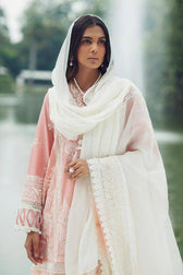 img_elan_luxury_lawn_shalimar_awwal_boutique