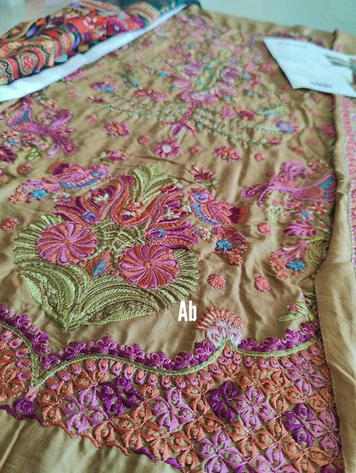 img_elan_lawn_22_awwal_boutique