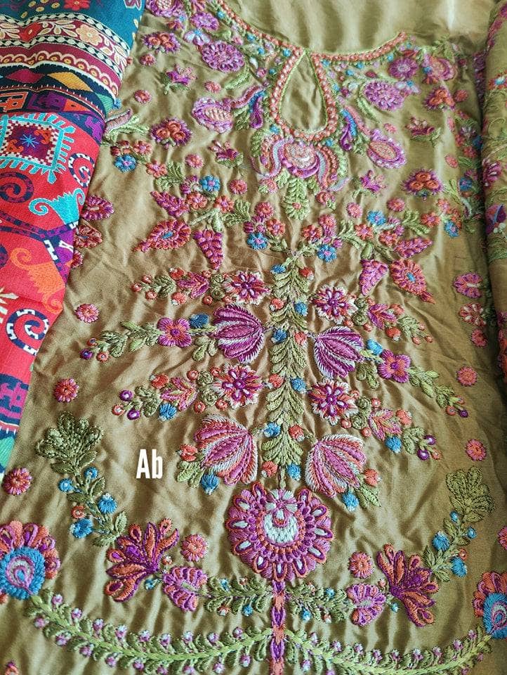 img_elan_lawn_22_awwal_boutique