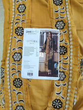img_zaha_winter_open_pic_awwal_boutique