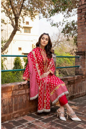 img_erum_misha_printed_lawn_by_z_s_textiles_awwal_boutique
