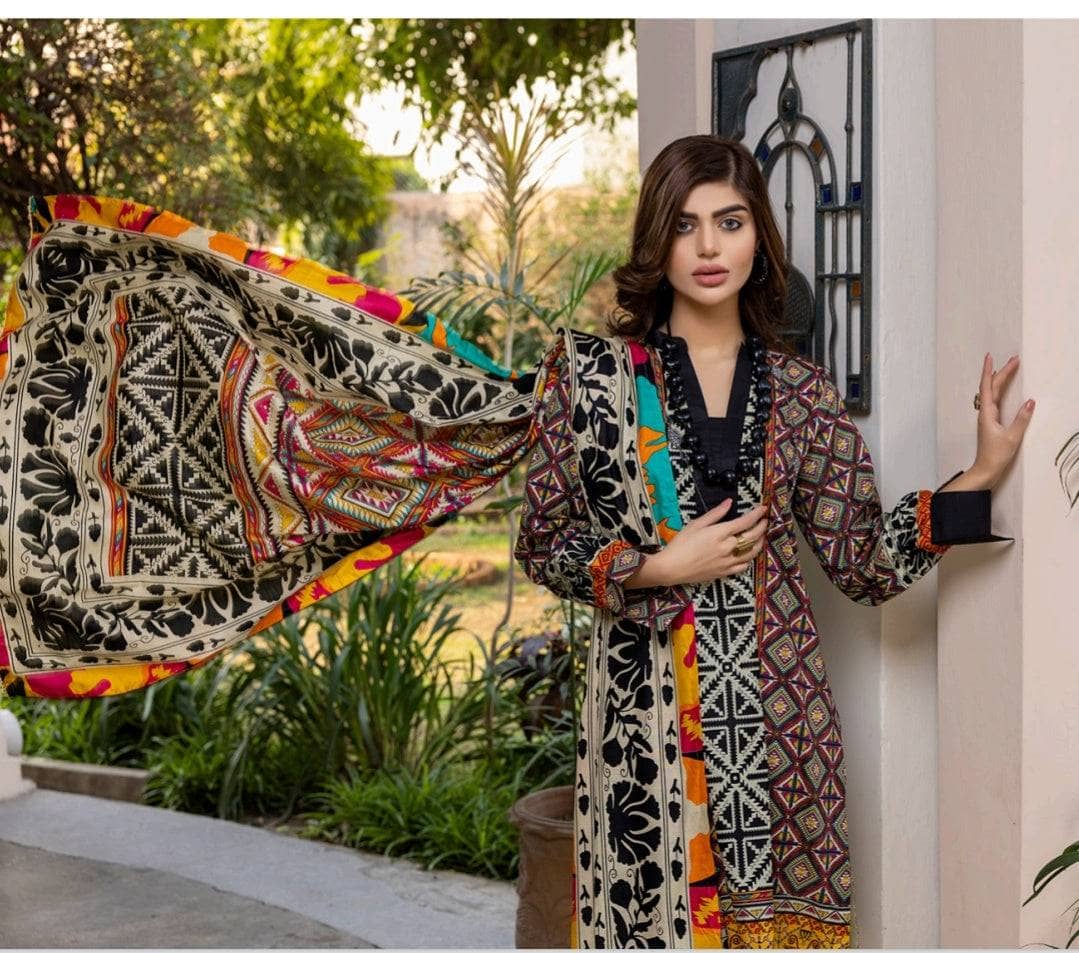 img_erum_misha_printed_lawn_by_z_s_textiles_awwal_boutique