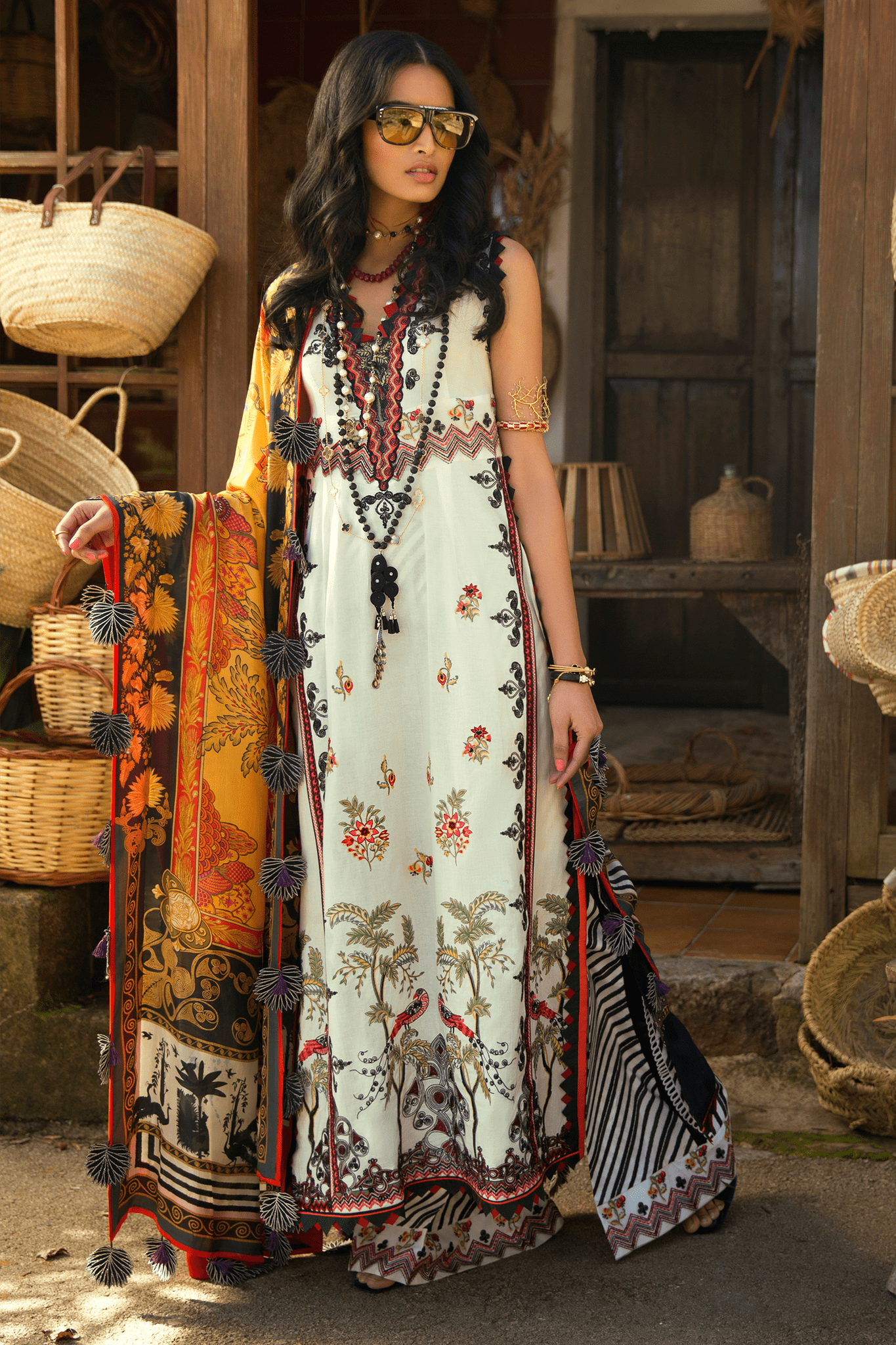 img_elan_lawn_collection_sale_awwal_boutique