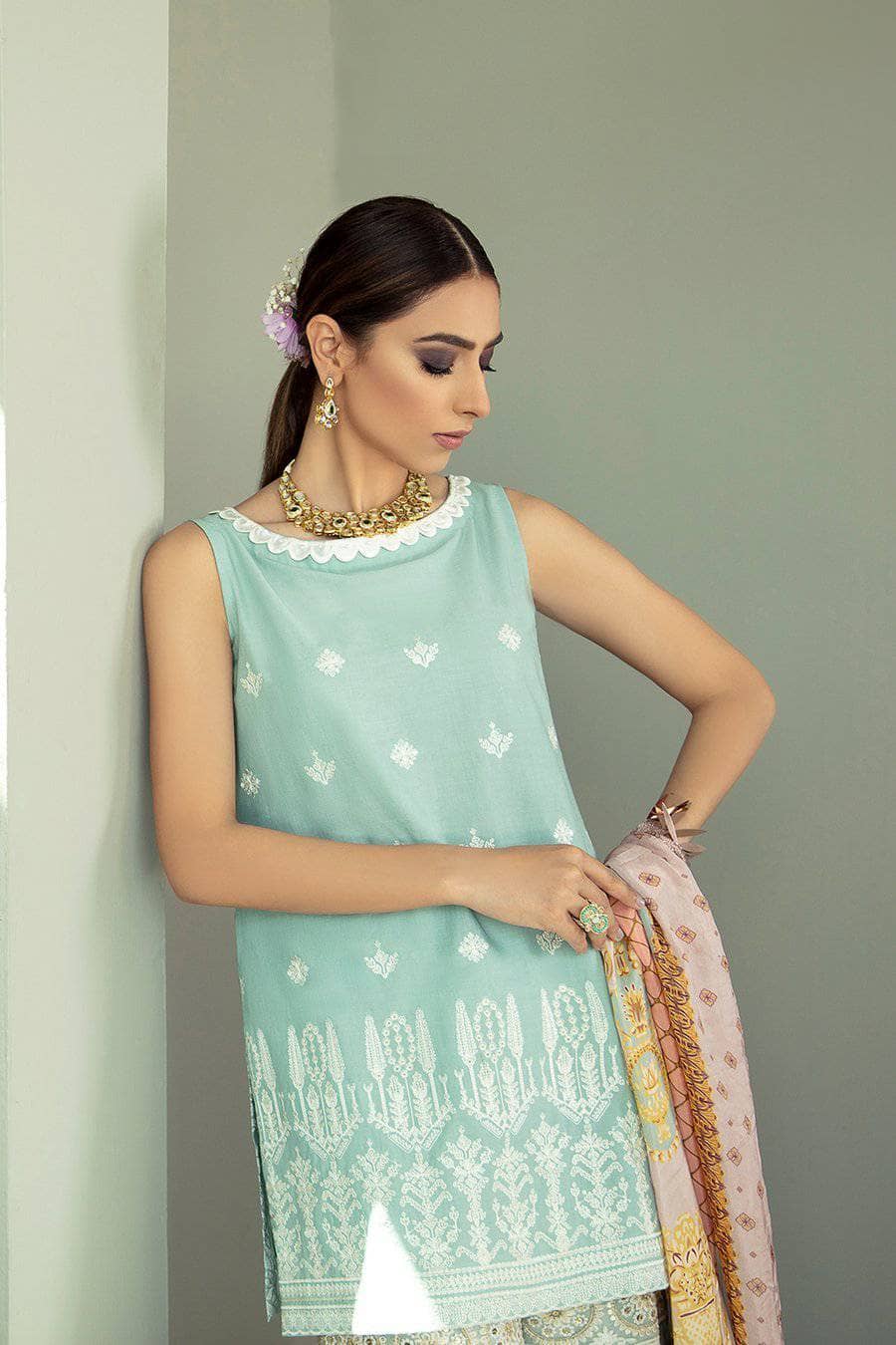 img_faixa_faixan_by_ittehad_lawn_2021_awwal_boutique