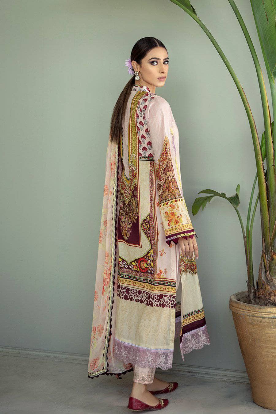 img_faixa_faixan_by_ittehad_lawn_2021_awwal_boutique