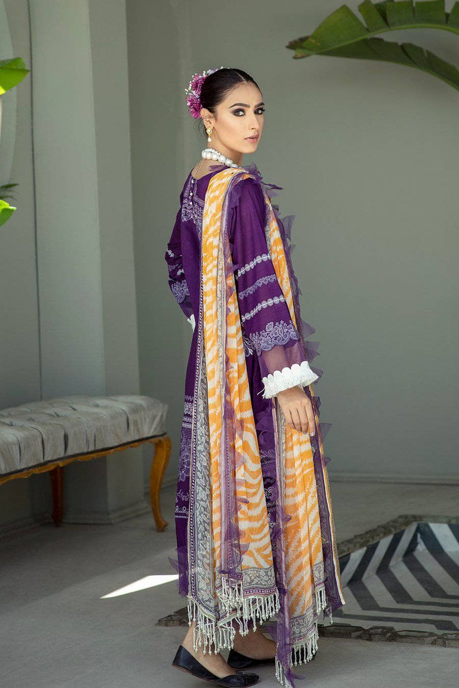 img_faixa_faixan_by_ittehad_lawn_2021_awwal_boutique