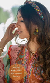 img_farah_talib_aziz_lawn_22_awwal_boutique