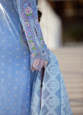 img_farah_talib_aziz_lawn_22_awwal_boutique