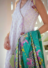 img_farah_talib_aziz_lawn_2021_awwal_boutique