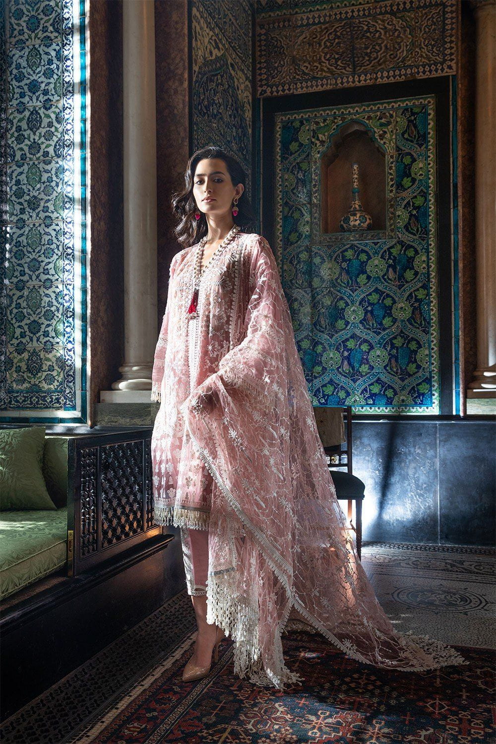 img_sobia_nazir_festive_collection_luxury_chiffon_awwal_boutique