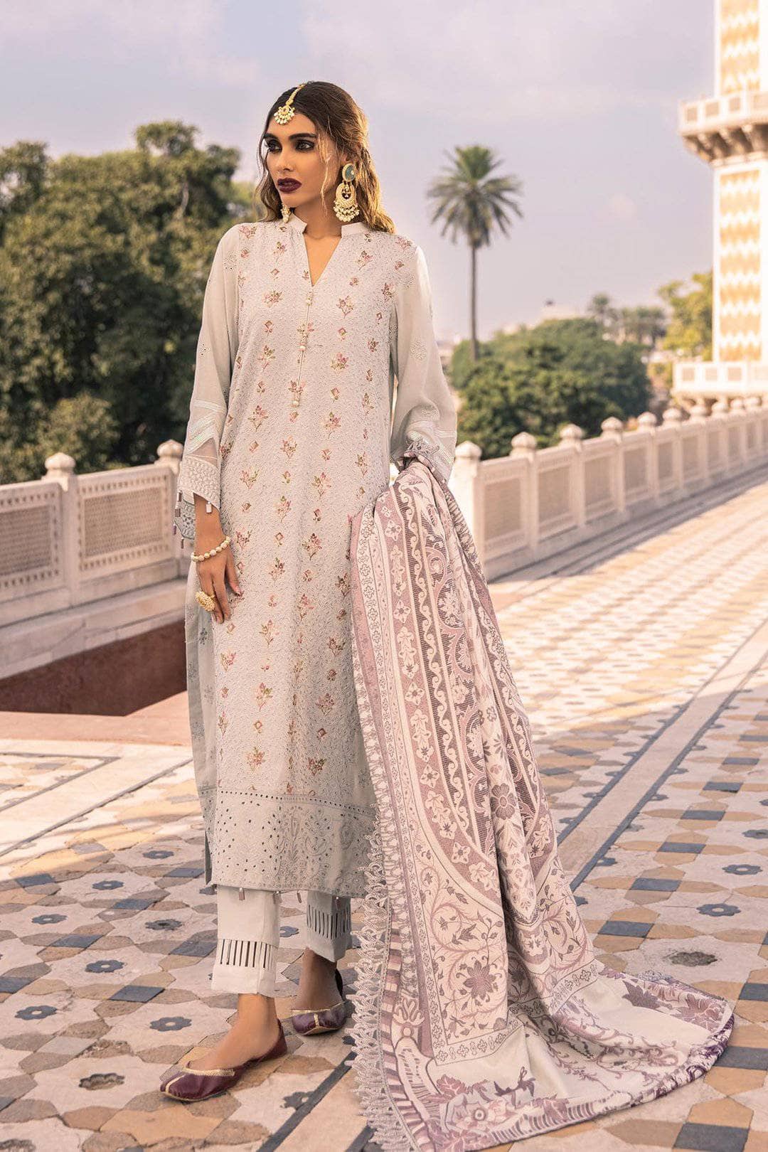 img_nureh_exclsuive_shawl_collection_awwal_boutique