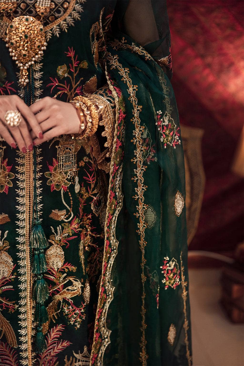 img_gisele_shagun_wedding_edition_awwal_boutique