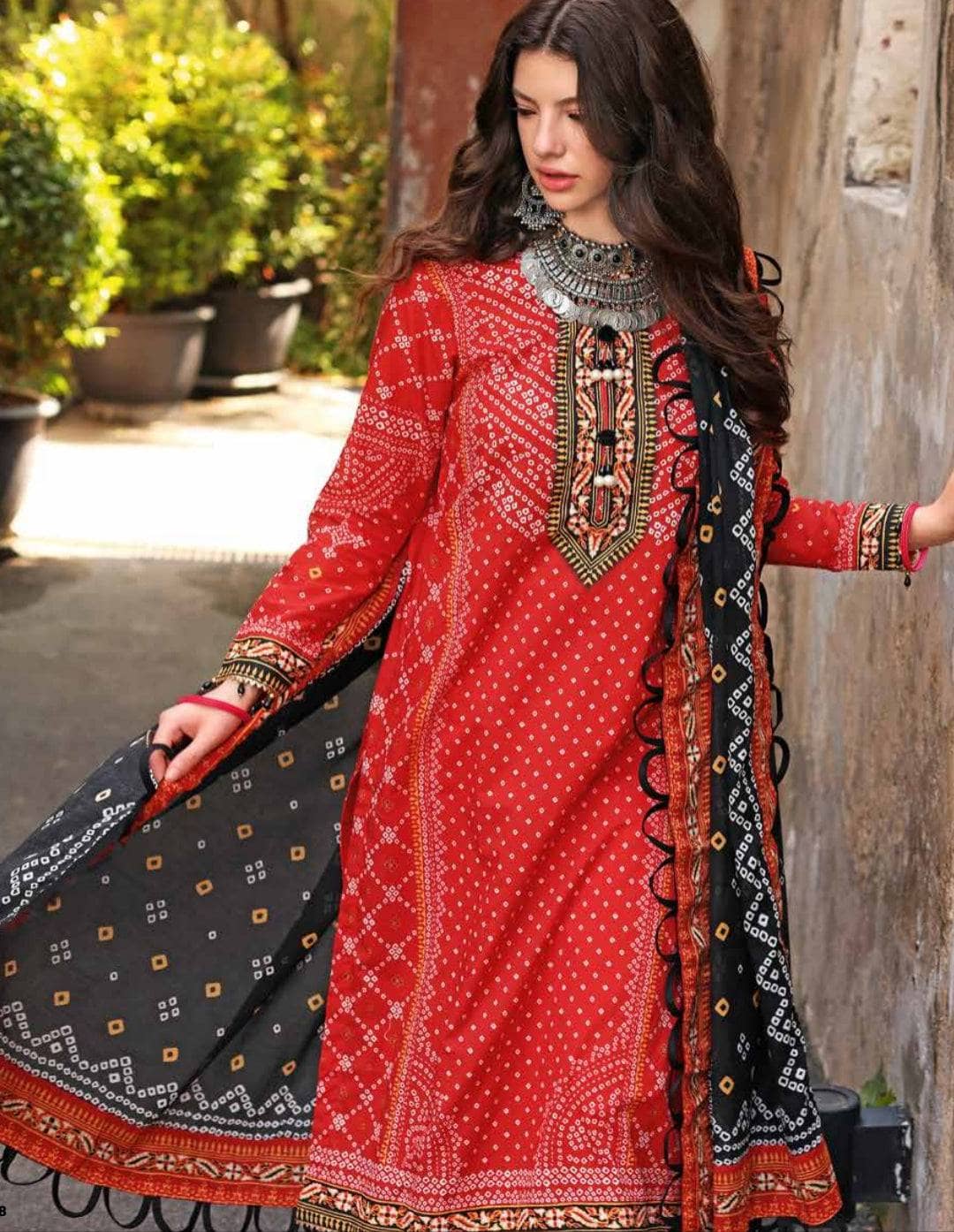 img_gul_ahmed_chunari_lawn_23_awwal_boutique